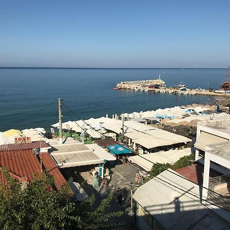 Bay Studios Потос Екстериор снимка
